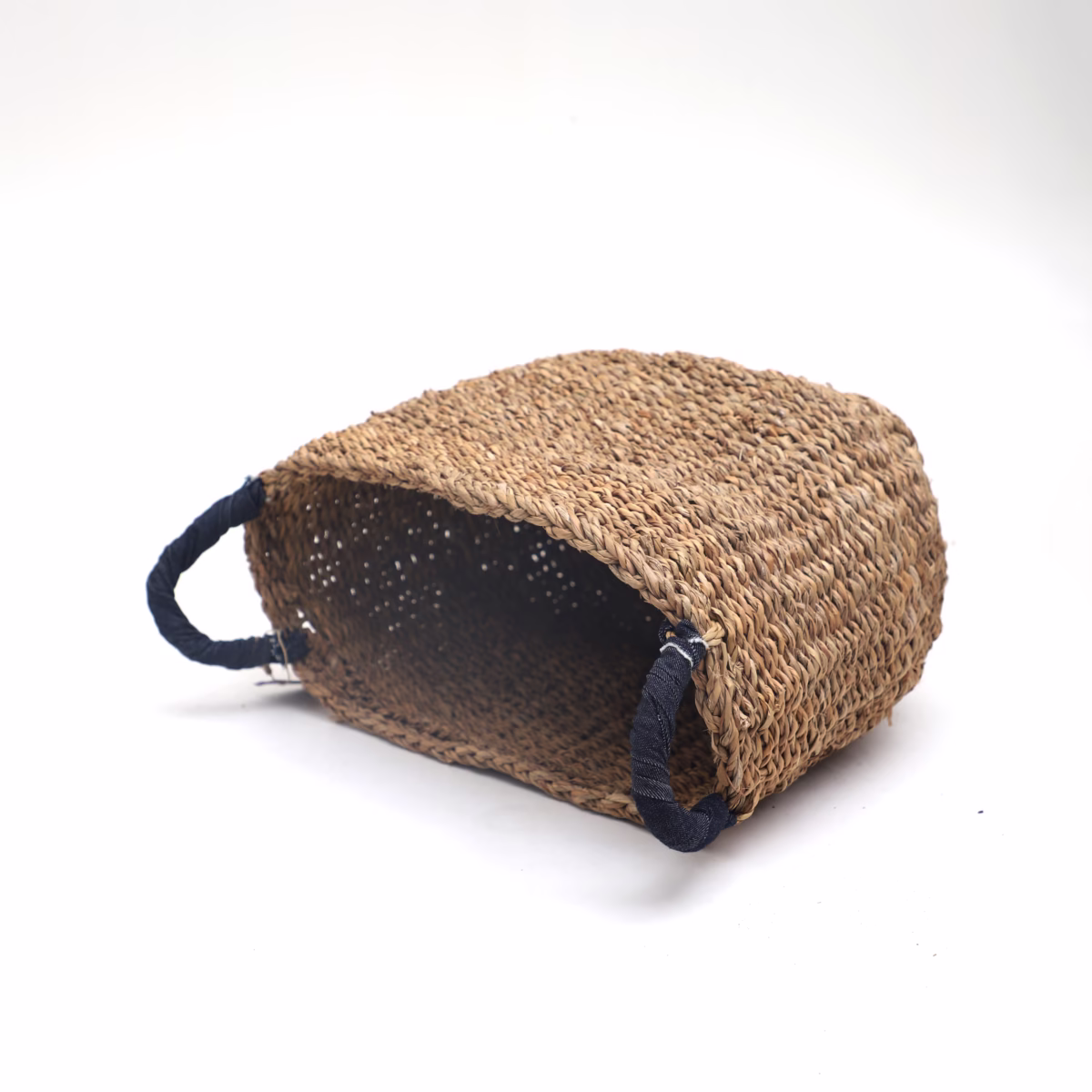 Round Basket With Handle - Big - Image 4