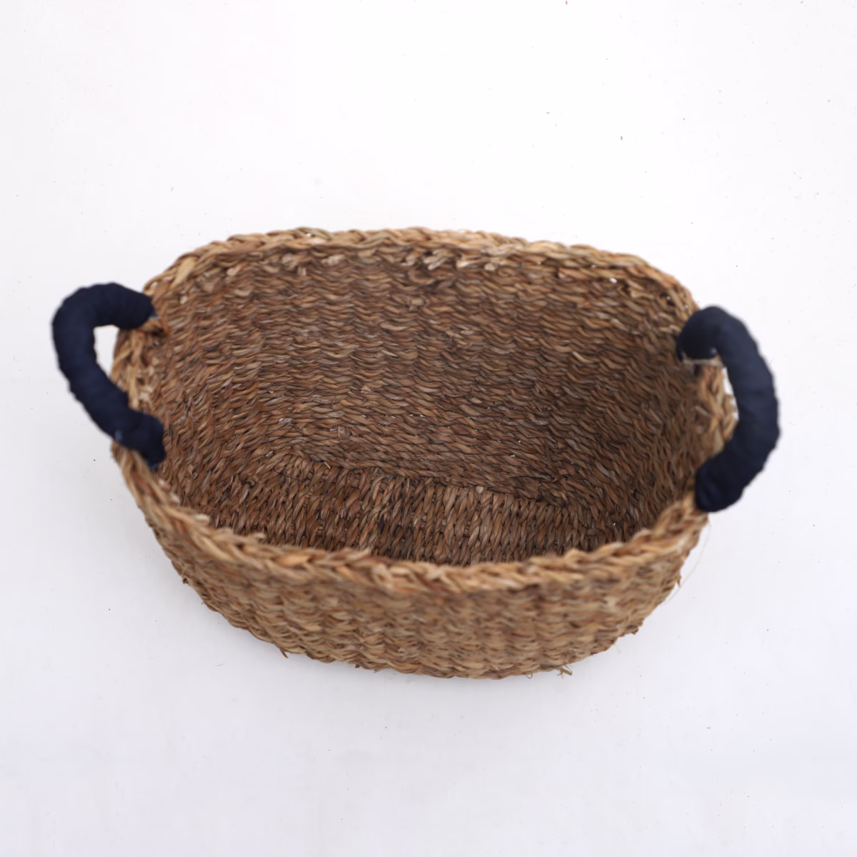 Round Basket With Handle - Small - Image 3