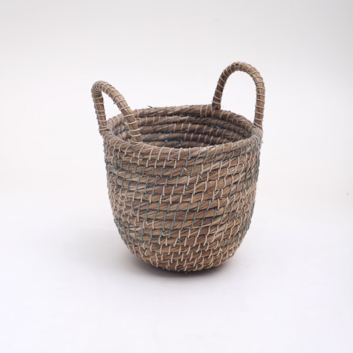Hogla Two Colour Basket - Image 1