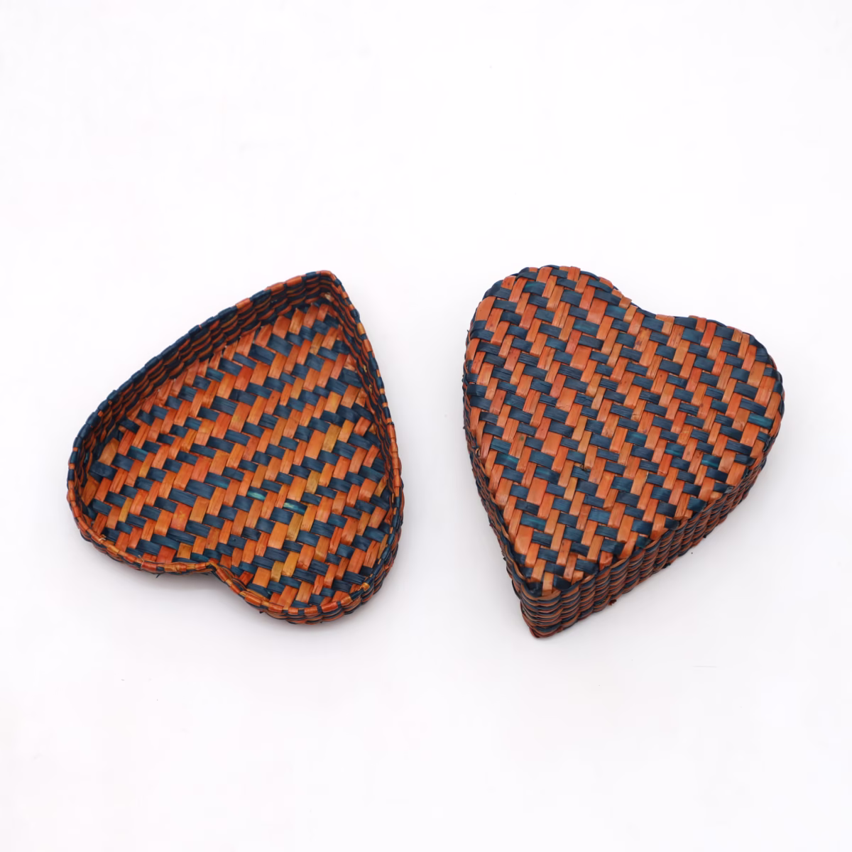 Pathigrass Gift Box(Heart Shape) Or+Blue - Image 1