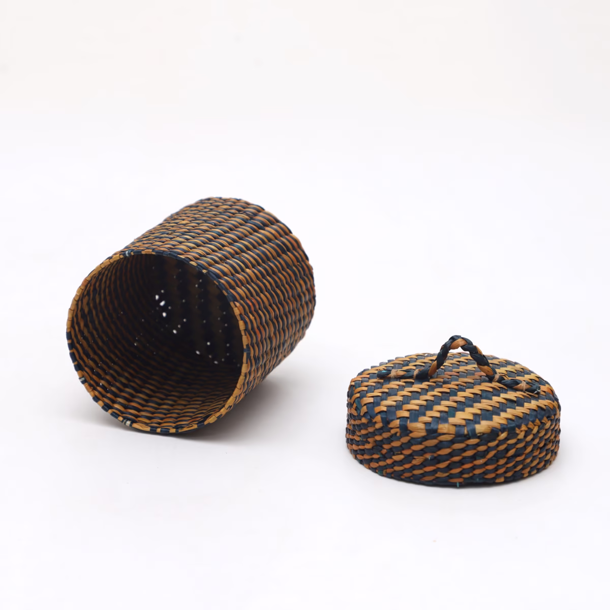 Pathigrass Gift Box(N&Blue) - Image 1