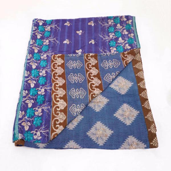 SB-Recycled Sari Kantha